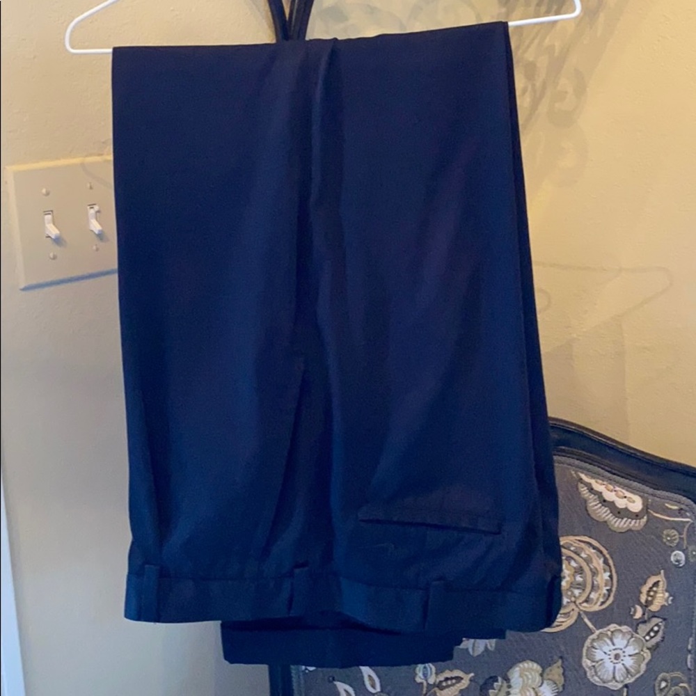 Men’s Nike golf pants Size 36-32 Black